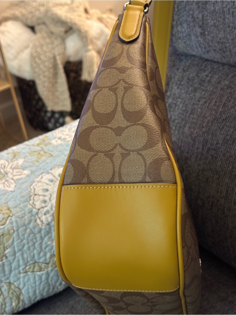Coach Signature Canvas Leather Zip Shoulder Hobo Bag Tan Brown with Yellow Trim - Picture 10 of 11